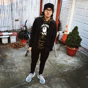 Meet your Posher, Kenneth